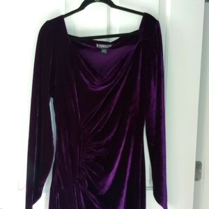 PYRAMID COLLECTION RENAISSANCE ELEGANT DEEP PURPLE VELVET MAXI DRESS SZ L